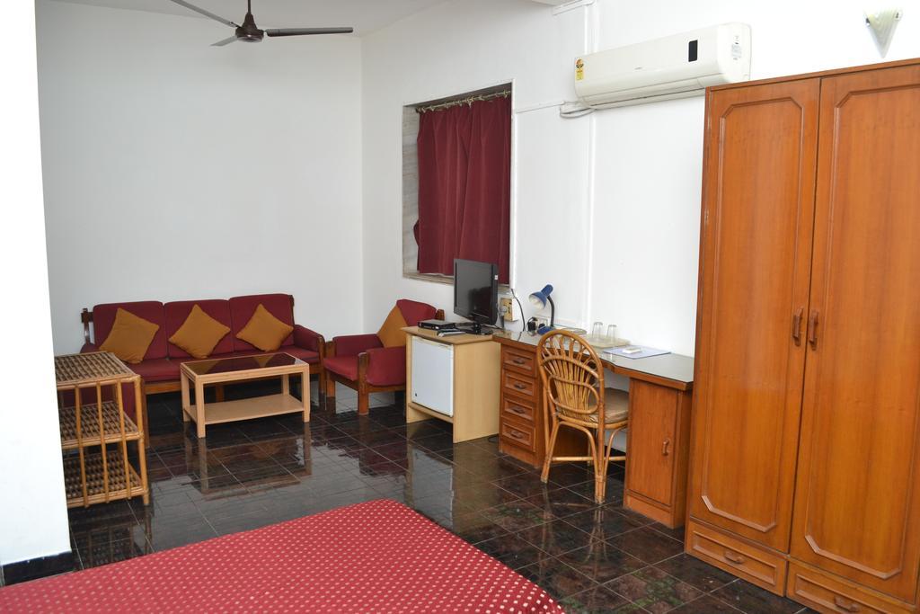 The Cottage Mumbai Exteriör bild