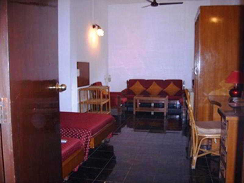 The Cottage Mumbai Exteriör bild